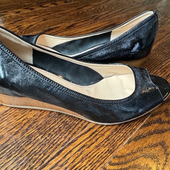 Cole Haan shoes - Picture 2 of 4